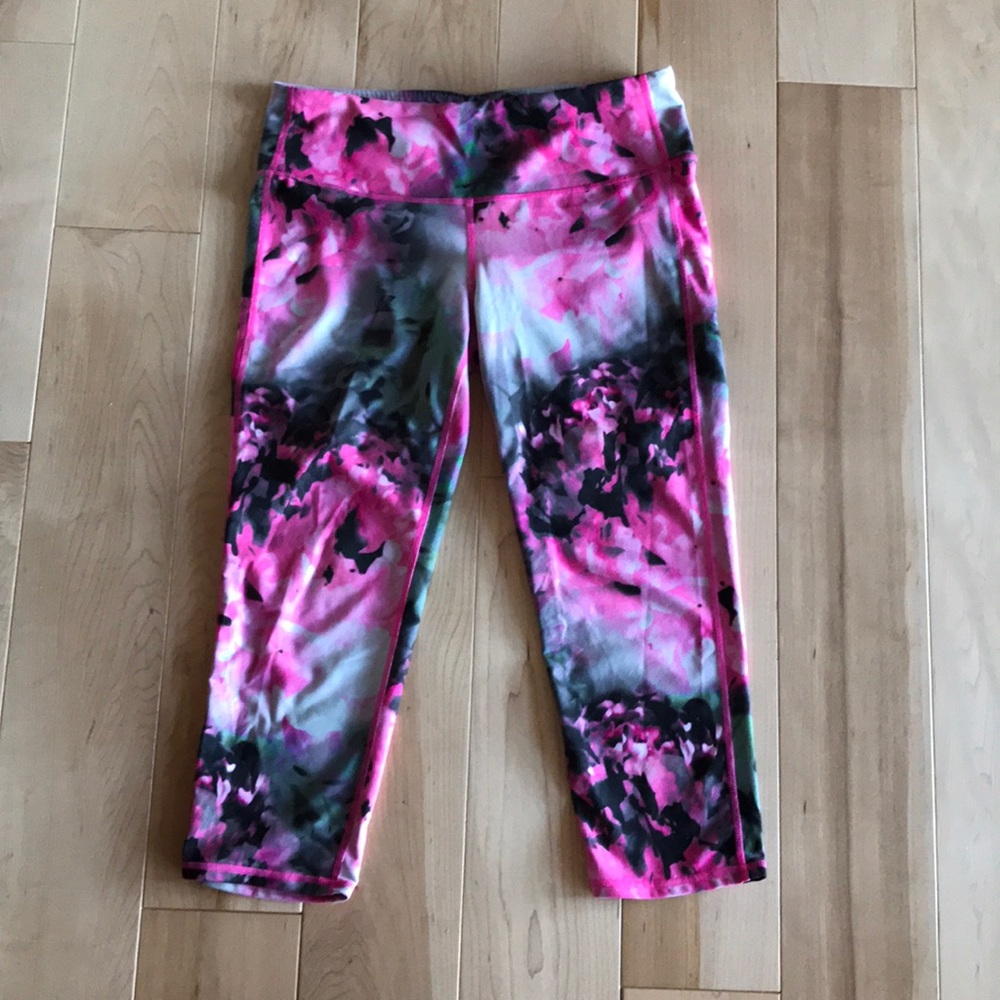 Athleta Chaturanga Capri